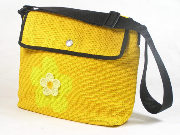 Courier gross Blume